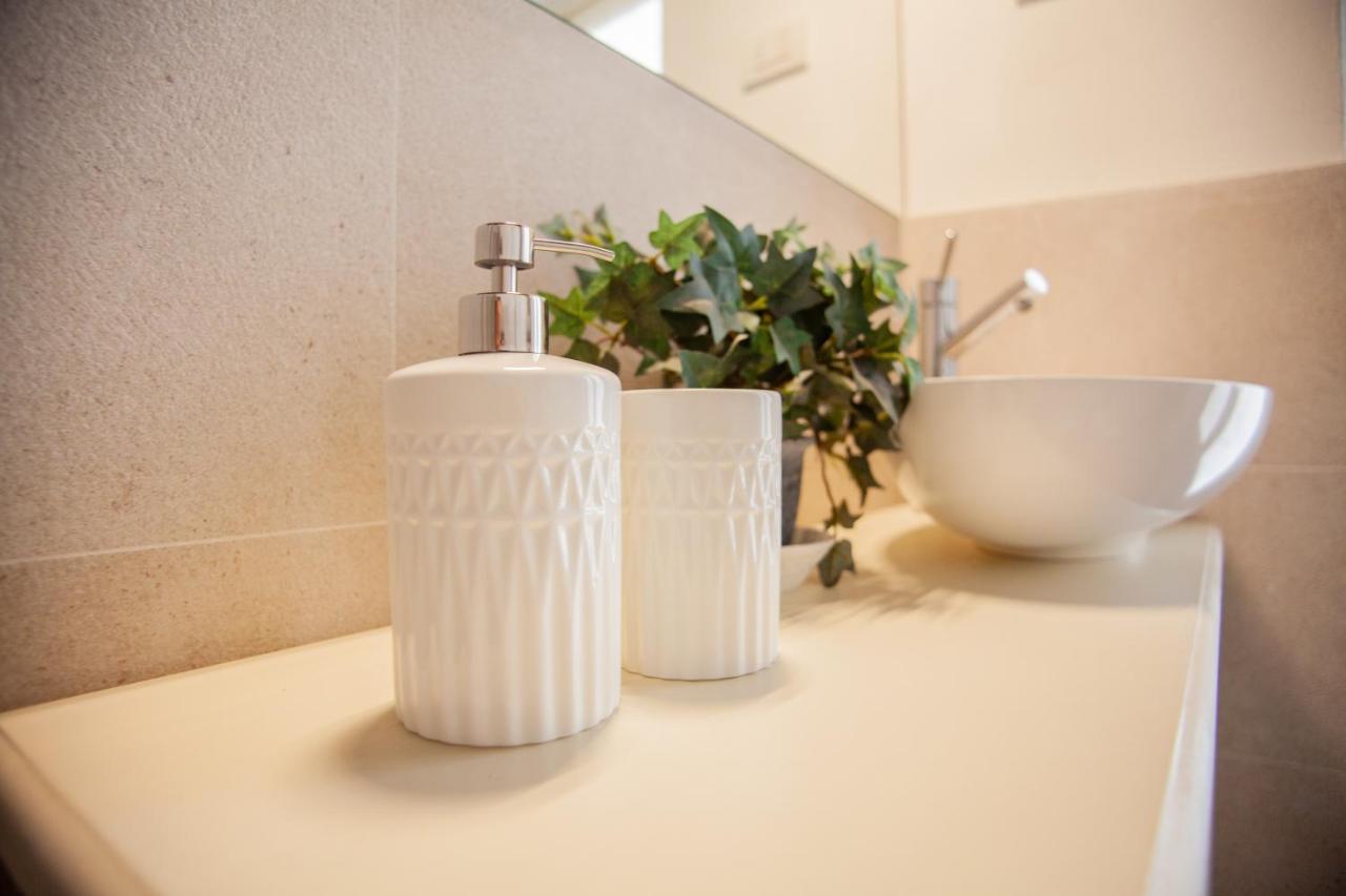 Appartement Bnbutler - Alfieri, 15 - Vecchie Atmosfere à Milan Extérieur photo