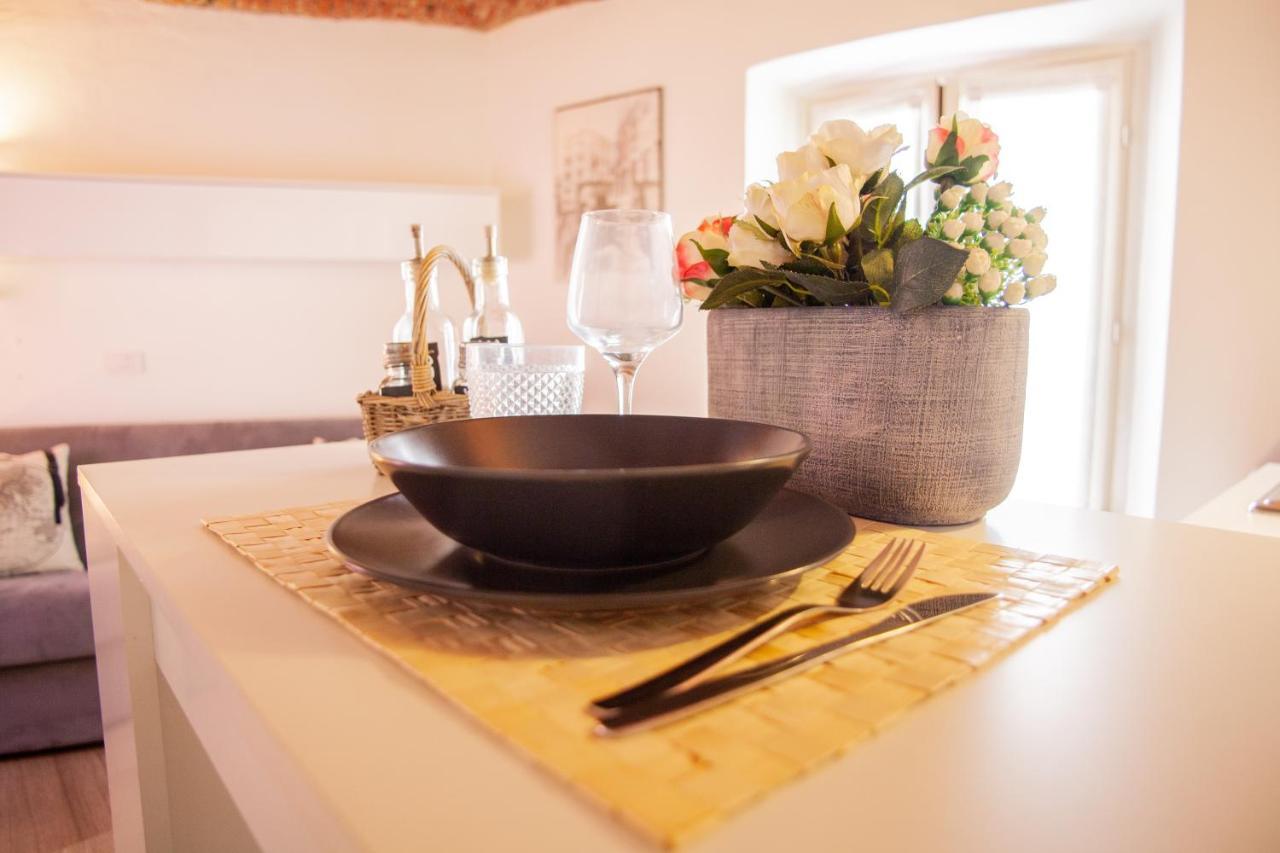 Appartement Bnbutler - Alfieri, 15 - Vecchie Atmosfere à Milan Extérieur photo